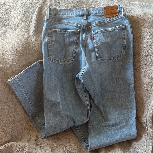 Levi’s Ribcage Straight leg jeans - Picture 2 of 3